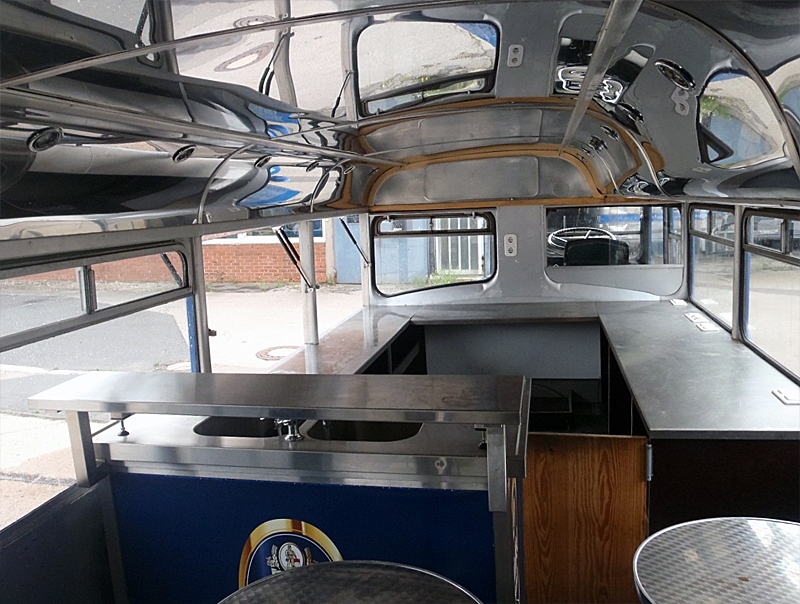 Englischer Doppeldeckerbus Ansicht 2